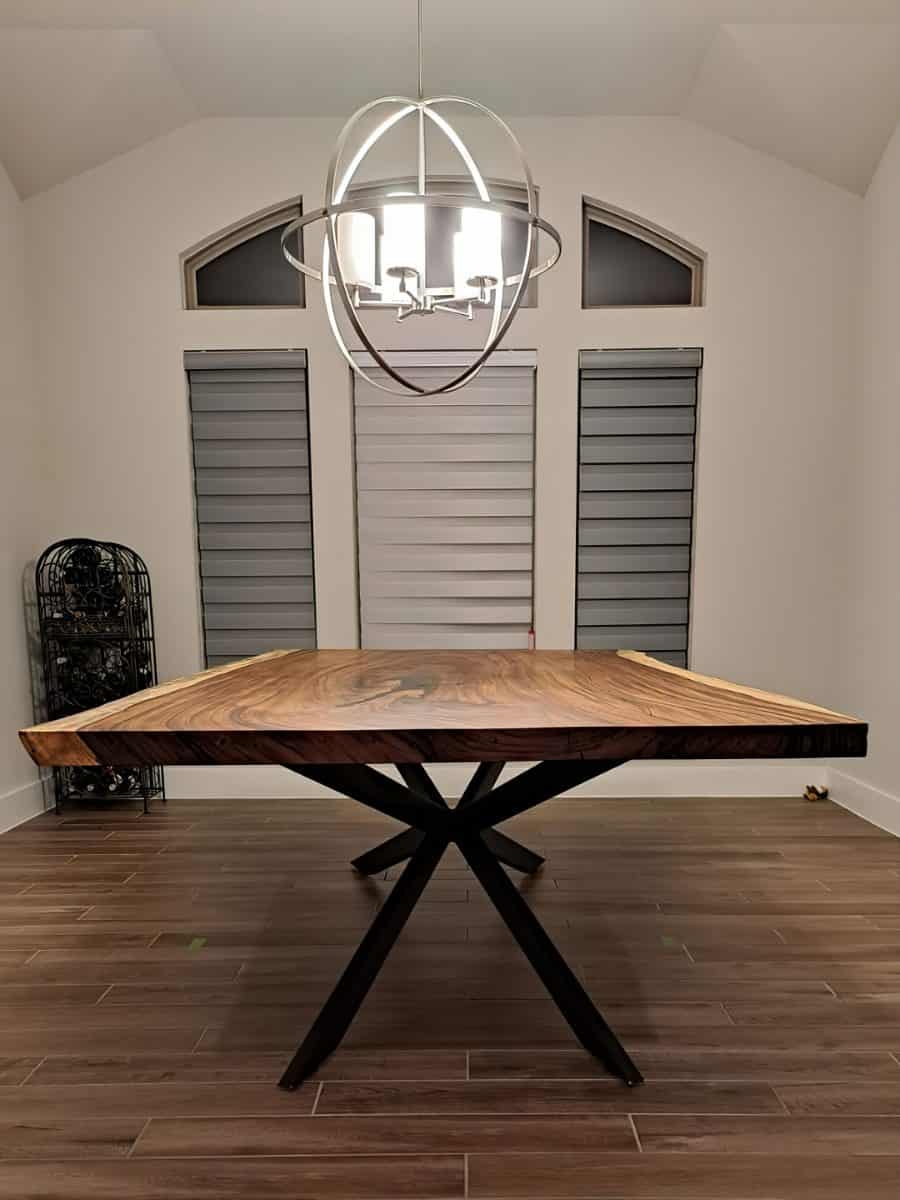 MORUXO live edge custom piece 47