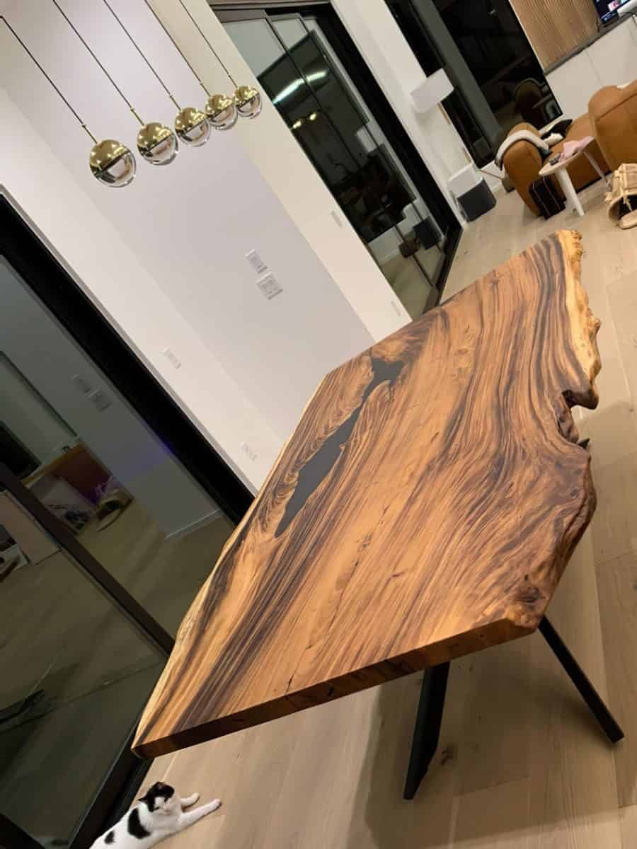 MORUXO live edge custom piece 56