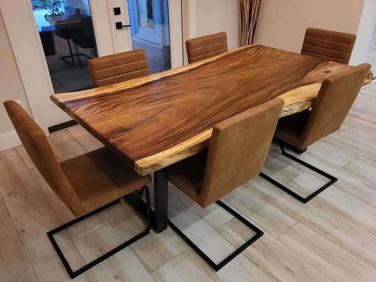 MORUXO live edge custom piece 102